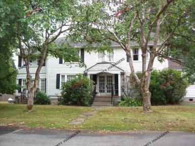 Main picture of 1767 SW Snively Ave