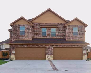 Main picture of 913 Chaparral Trl
