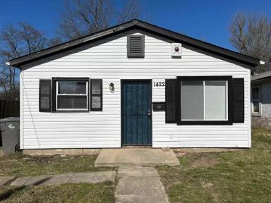 Main picture of 1422 W 35th St