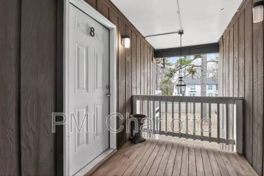 Main picture of 831 McAlway Rd