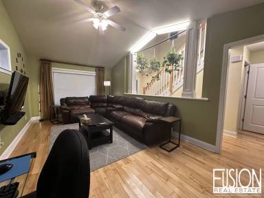 Main picture of 16 Southview Dr