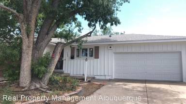 Main picture of 7200 Bellrose Ave NE