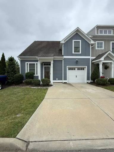 Main picture of 3 Village Park Ln