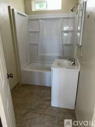 Main picture of 9601 Clovis Ave