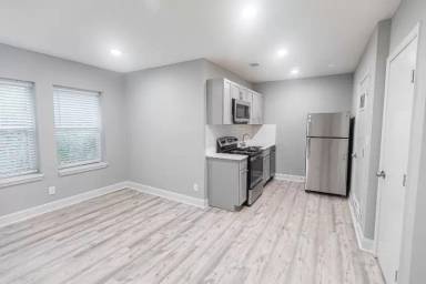 Main picture of 1205 E Armour Blvd