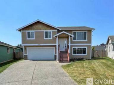 Main picture of 5626 121st Pl NE