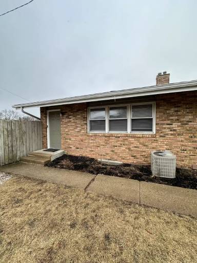 Main picture of 4208 Middlebury Ave