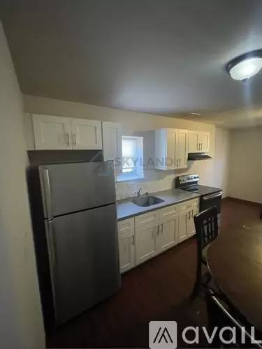 Main picture of 6041 Vine St