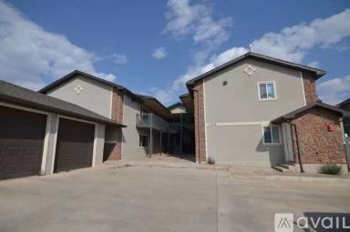 Main picture of 1709 Glacier St