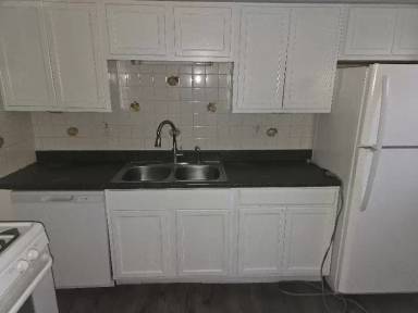 Main picture of 21501 Kingsville St