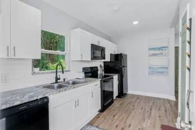 Main picture of 625 Kirkwood Ter N