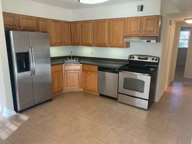 Main picture of 5301 Randolph Rd