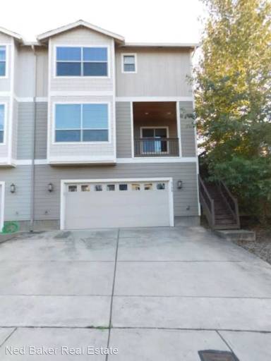 Main picture of 3135 Tannet Ave NW