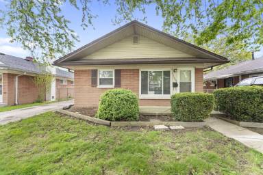Main picture of 14069 Helen St