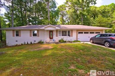 Main picture of 680 Smithstone Rd SE