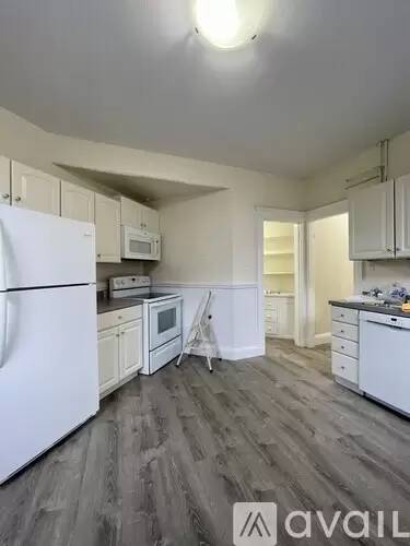 Main picture of 37 Claflin Rd
