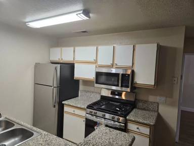 Main picture of The Residence at Canyon Gate