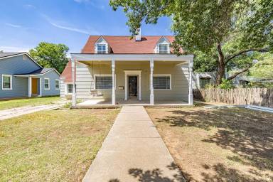Main picture of 2614 24th St