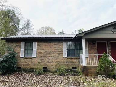 Main picture of 20949 Lawrence Rd