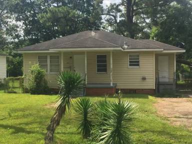 Main picture of 105 11th Ave