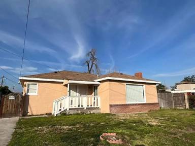 Main picture of 235 E Coolidge Ave