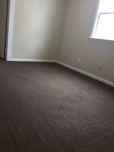 Main picture of 941 Emerson Ave