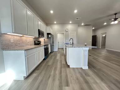 Main picture of 2802 Turner Ave