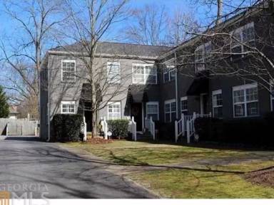 Main picture of 285 Oxford Pl NE