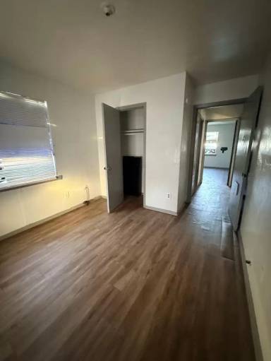 Main picture of 3542 Des Chaumes St
