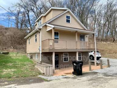 Main picture of 116 Riverview Ave