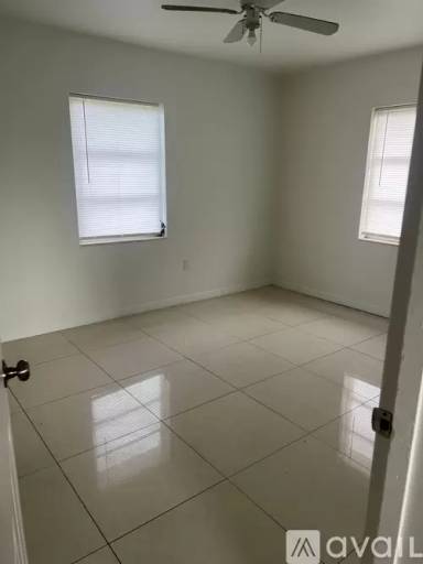 Main picture of 22059 Hernando Ave