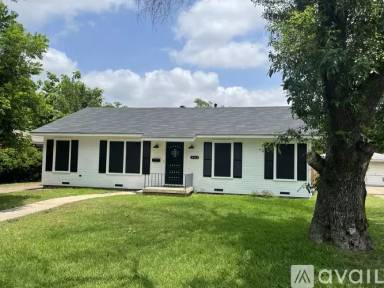 Main picture of 2413 Glendale Dr