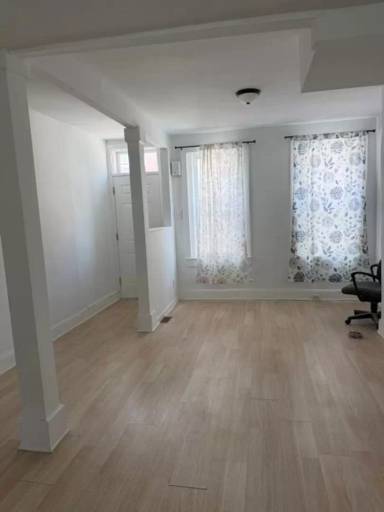 Main picture of 2228 Cross St