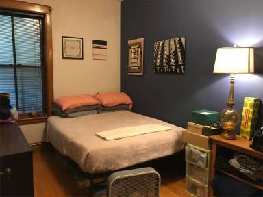 Main picture of 2340 West Shakespeare Avenue