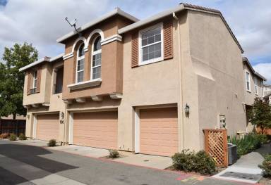 Main picture of 900 Sierra View Cir