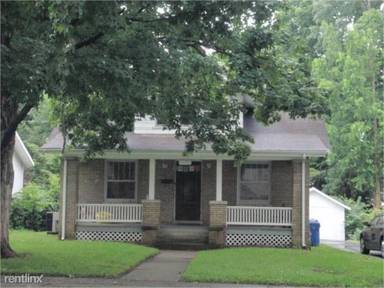 Main picture of 220 Forest Park Rd