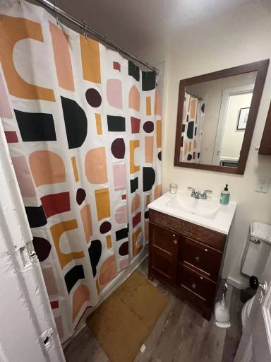 Main picture of 17 Maryland St