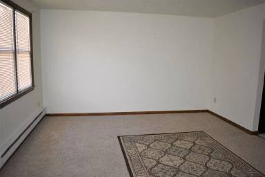 Main picture of 4879 Lucerne Rd