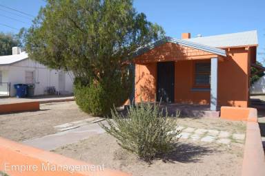 Main picture of 108 W Veterans Blvd