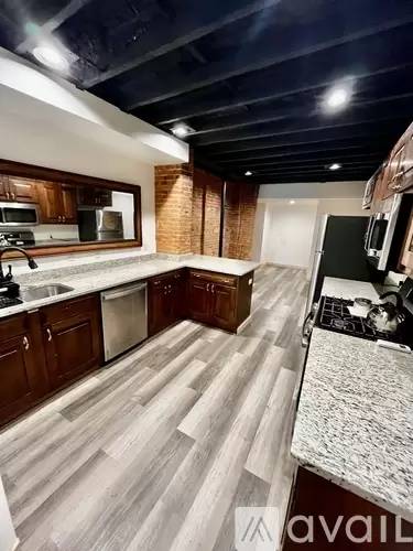 Main picture of 57 N Main St
