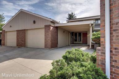Main picture of 3821 Apache Ct W