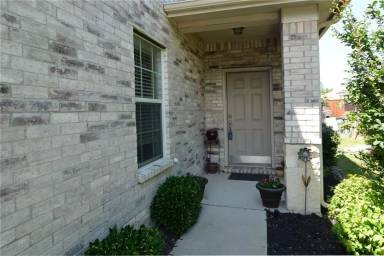 Main picture of 734 Fleming St