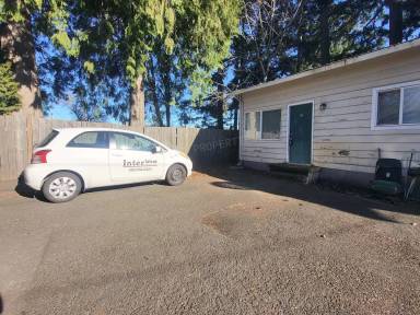 Main picture of 2622 SE 84th Ave
