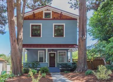 Main picture of 3836 36th Ave W