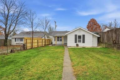 Main picture of 228 E Siebenthaler Ave