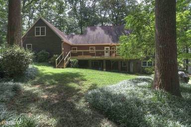 Main picture of 671 Ginger Cake Rd