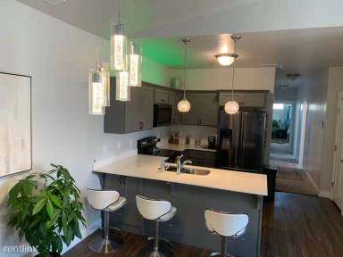 Main picture of Saddle Brook Condos