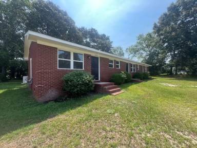 Main picture of 4945 Fieldcrest Dr