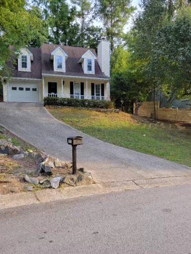 Main picture of 5935 Brookside Dr SE