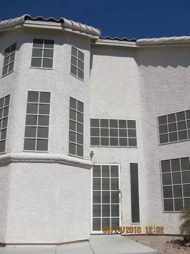 Main picture of 904 Villa Crest Ct